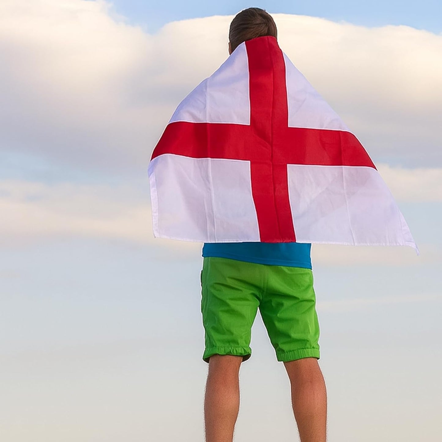 ENGLAND Flag St George’s Flag (PACK OF 2) 5ft x 3ft with Brass Eyelets for Football Rugby St George’s Day, Euro & World Cup, Festivals Parades Parties Homes Gardens & Patriotic Celebrations St George