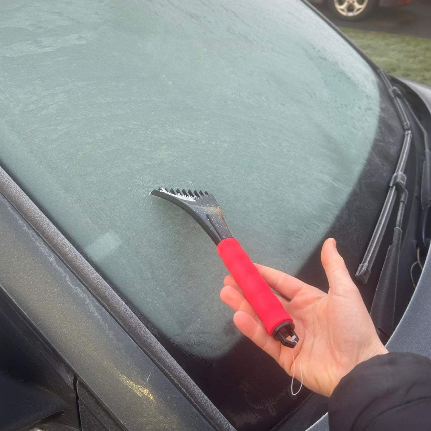 HowseHold Ice Scraper for Car Windscreen (Pack of 2) Long 27cm Handle Anti Scratch, ABS Scrapers with Soft Foam Grip, for Fast Ice, Frost and Snow Removal